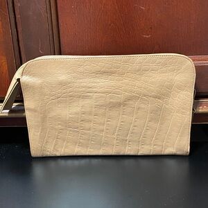 Vintage Bueno Tan Leather women’s Clutch purse